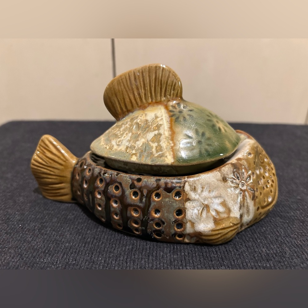 Pier 1 Imports Puffer Fish Ceramic Stoneware Lidded Trinket Dish Soap Dish